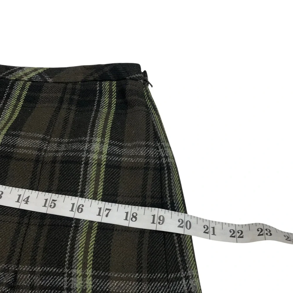 Ann Taylor LOFT Wool Blend Plaid Pleated‎ A-Line Skirt Size 6 Academia Preppy